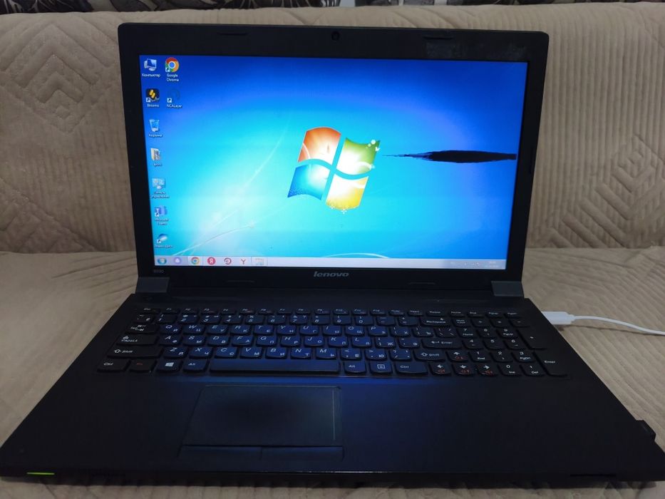 Ноутбук Lenovo B590 (модель 20206).