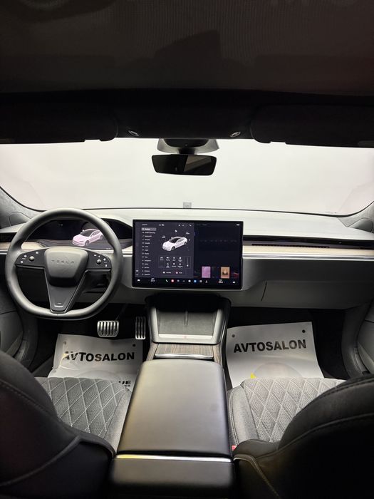 Продается Tesla Model S 75D