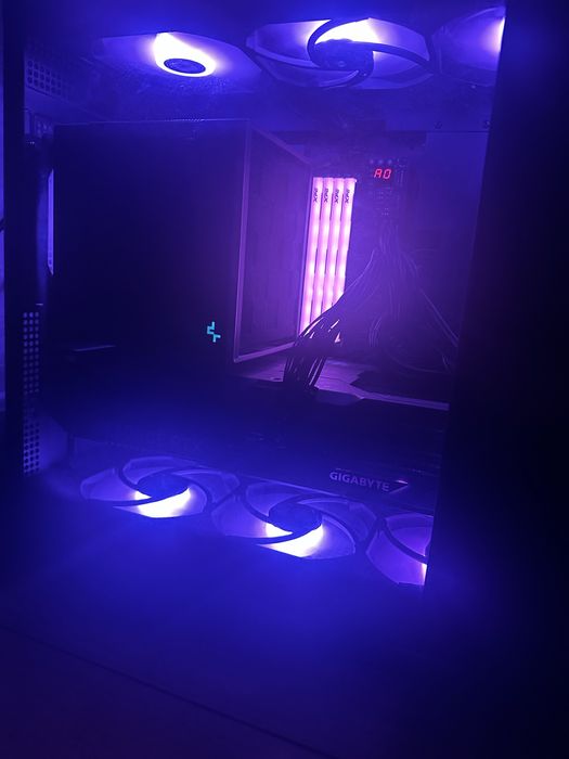 Rtx 5090 (13TB) full pc