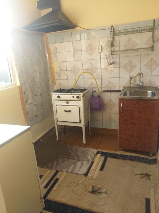 Srochna Marhabo Atlas oldida 2 xonalik 4-etaj uy ijaraga beriladi.