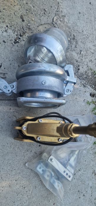 Mufa robinet vidanja cupla vidanja 6 toli mos baba diametru 150 mm pret 1250 lei cu tva se poate trimite prin curier rapid în toată tara