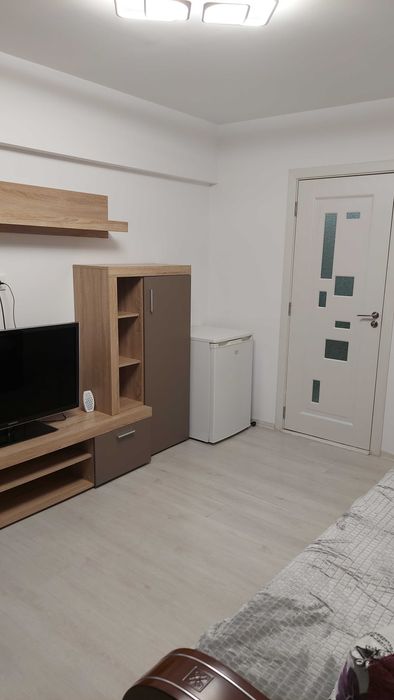 Garsoniera de inchiriat