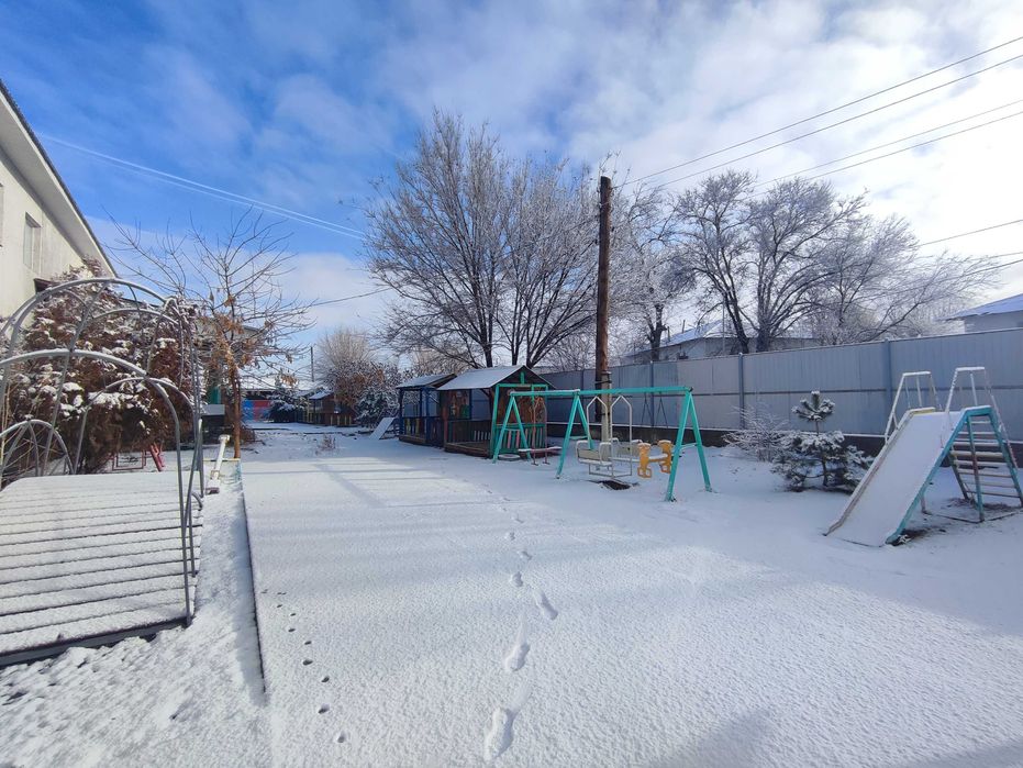 Отдельный дом · 19 комнат · 1105 м² · 25 сот., Абылай хана