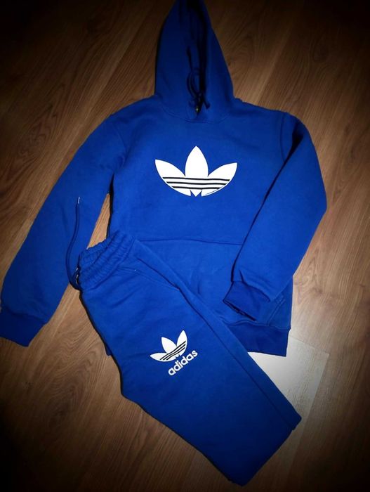 Ватирани екипи Adidas