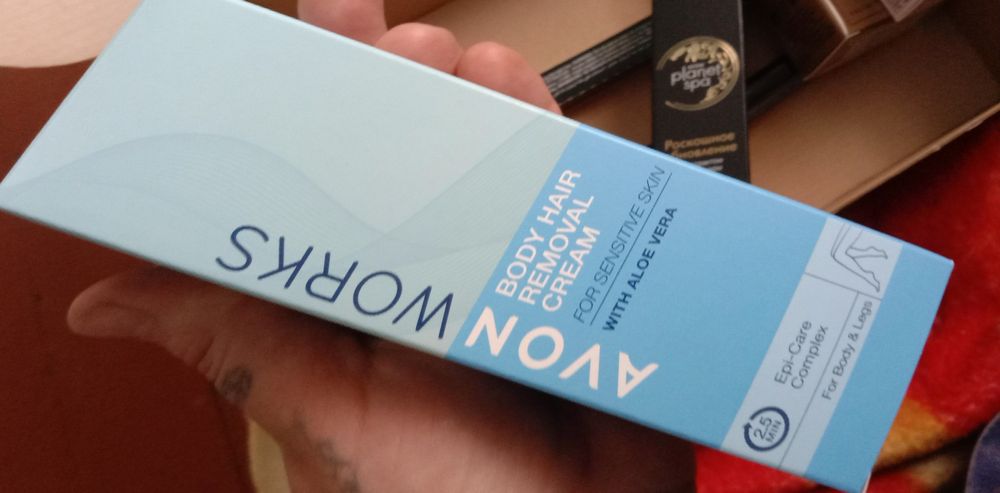 Продам косметику . Новая.