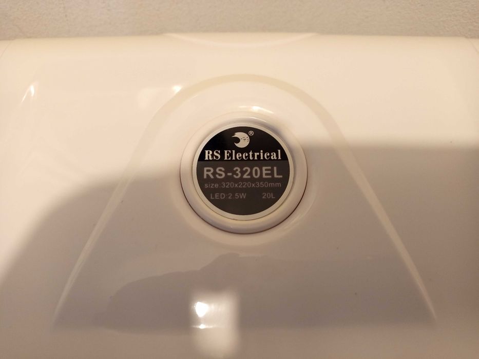 Аквариум 20l и помпичка