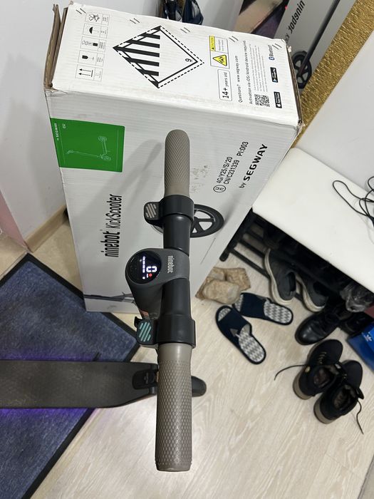 Электросамокат Ninebot KickScooter ES2