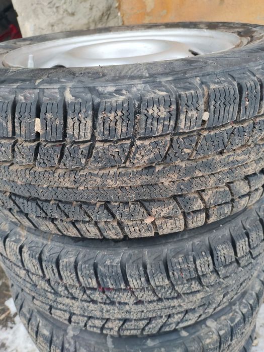 Продам диски с резиной