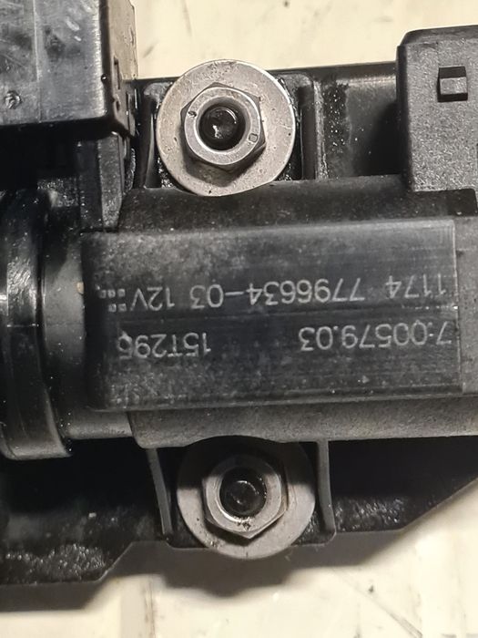 Rampa retur,pompă vacuum,telescop cu arc,etrier fata drepta bmw e90/91