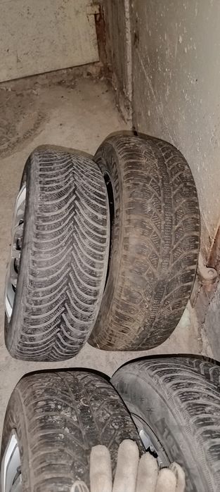 Зимни гуми със джанти 195/65/15 Opel Astra