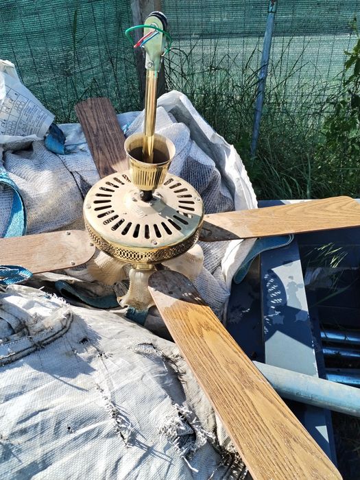 Lustra cu Ventilator bucatrie