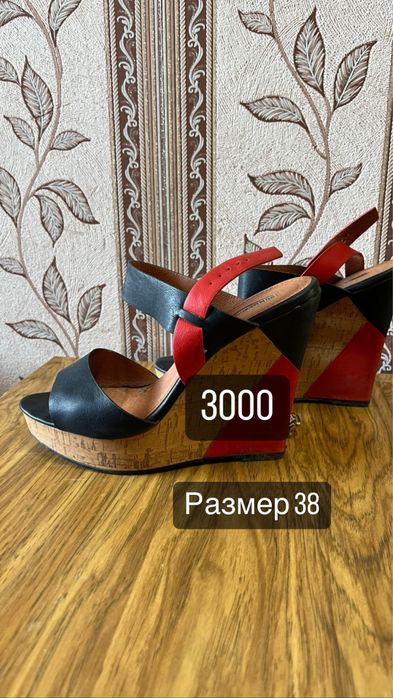 Летняя обувь женская