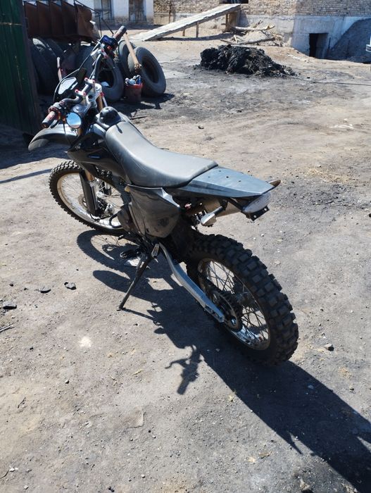 Эндуро 250        .