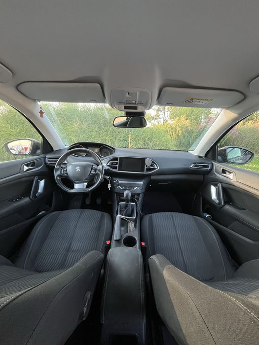 Vând Peugeot 308, 1.2 benzină