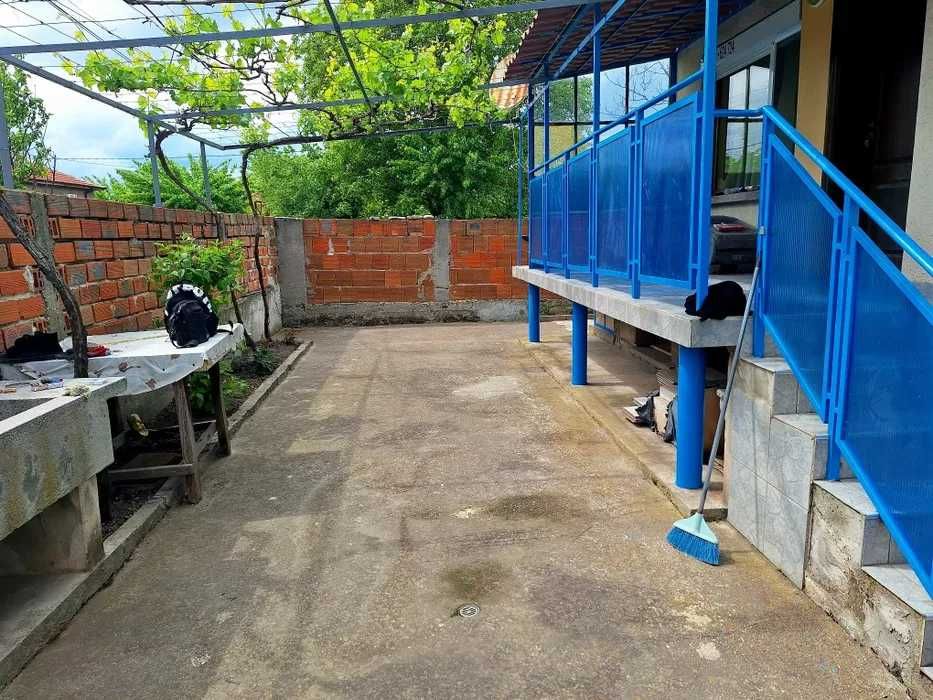 Продава се Къща в с. Граф Игнатиево, Област Пловдив - 110 кв.м за 2046 €/кв.м - Снимка #2