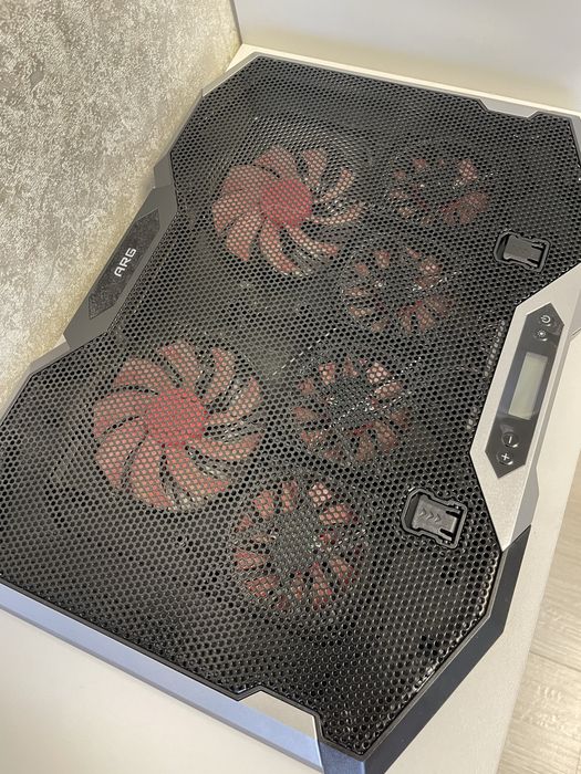 Охлаждающая подставка ARG S9 RGB