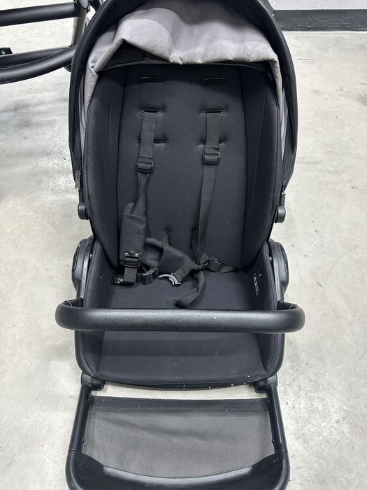 Продам коляску Anex e/type в цвете noir/черный.