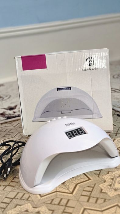 Led lampa UV manyikir uchun