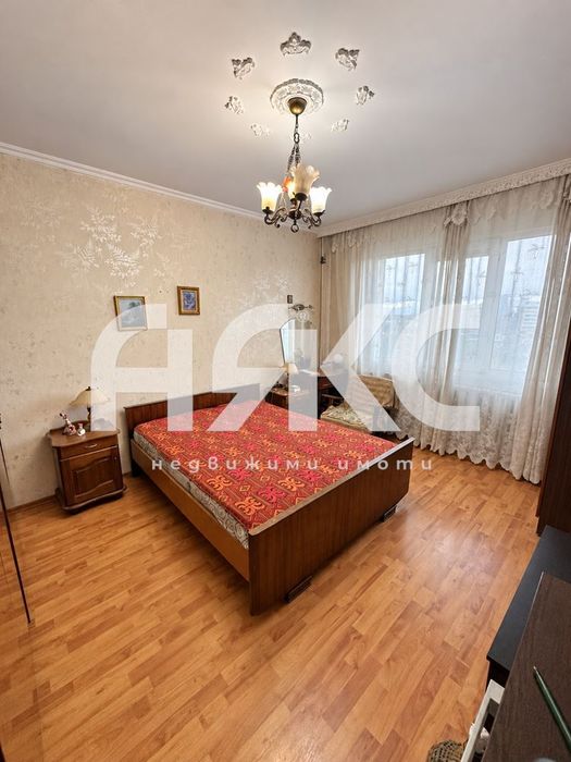 Продава се Четиристаен апартамент в София, Хаджи Димитър - 100 кв.м за 2099 €/кв.м - Снимка #6