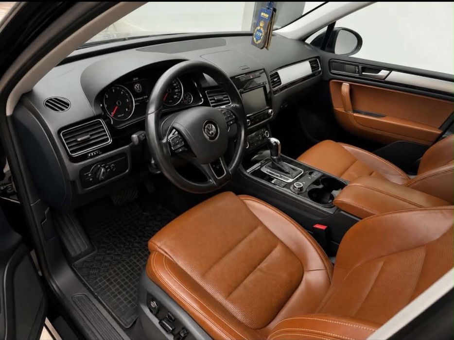 VOLKSWAGEN Touareg 2014 — imagine 4