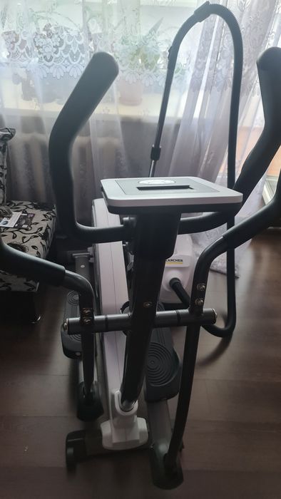 Эллиптический тренажор