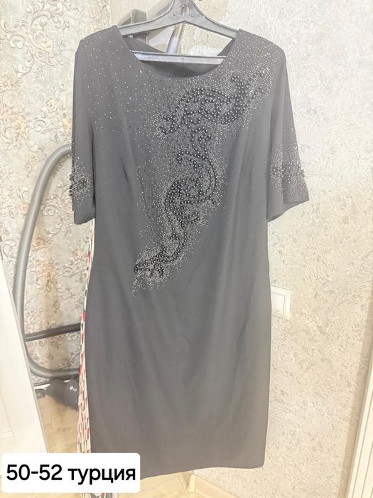 Продам вечерние платья