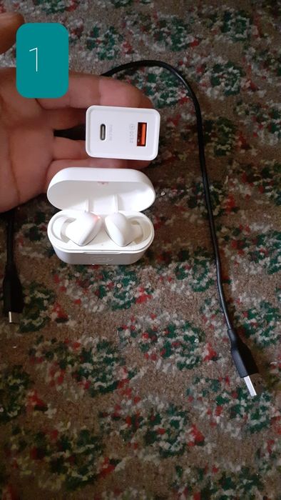 casti Wireles- JAYS f Five - Sweden IMPECABILE..