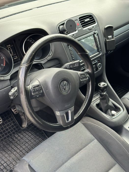 Se vinde vw golf VI