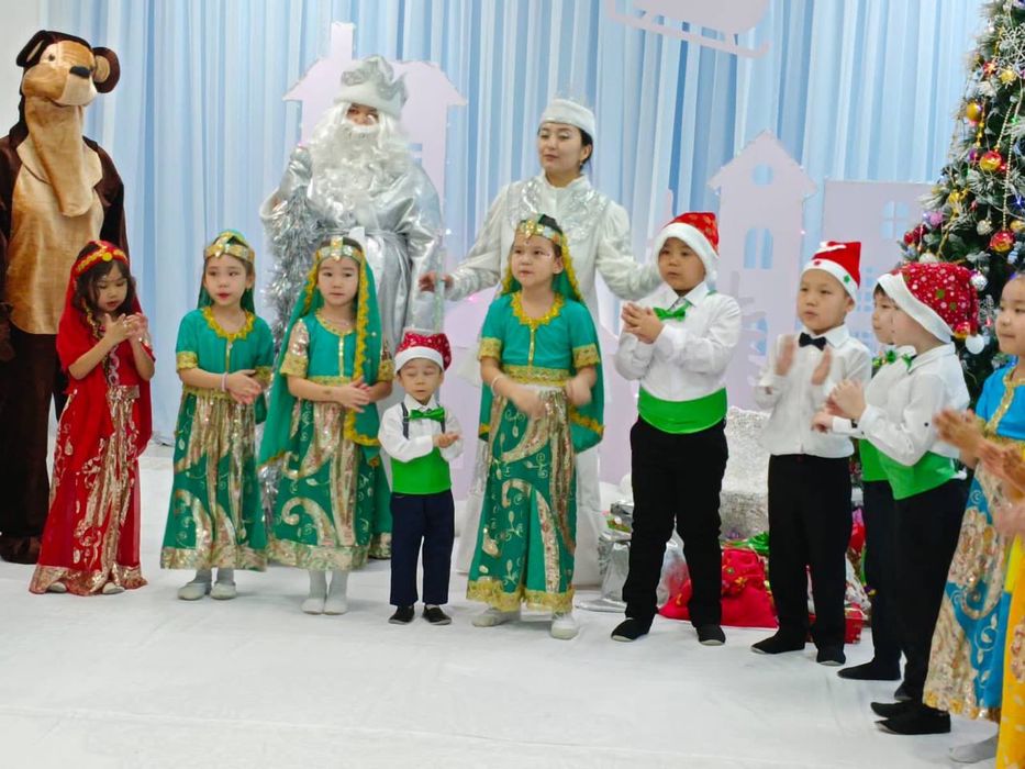 Индийские костюмы на девочек