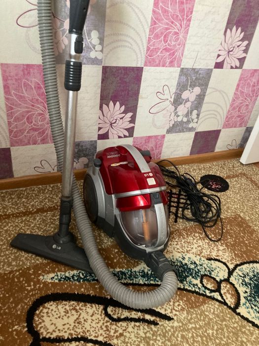 Пылесос сатылады