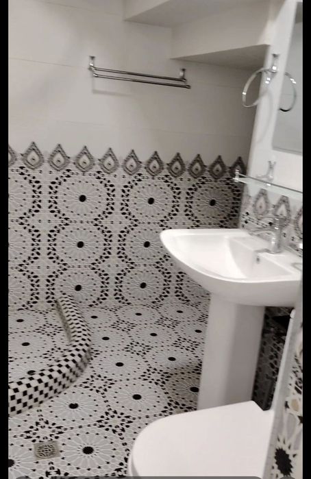 Уй сотилади узимники