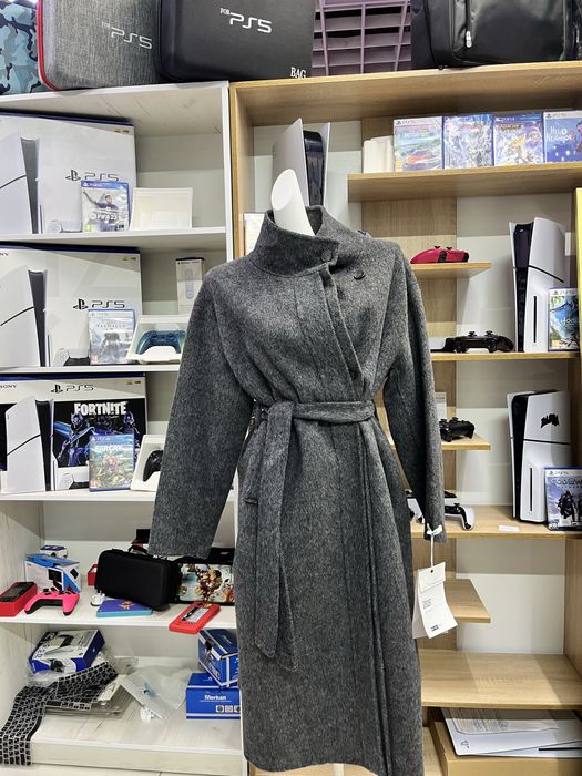 Пальто Женское, НОВАЯ!!
