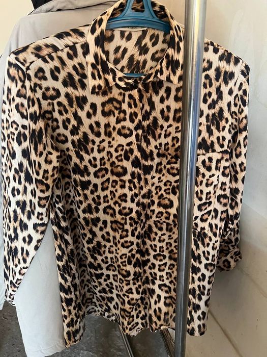 Продам лёгкая женская рубашка