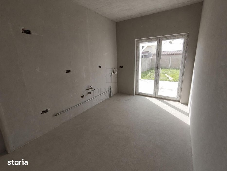 Oportunitate - Duplex modern aproape de Timisoara - despartit prin bai