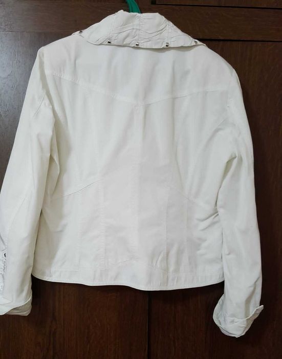 Пиджак женский  бренда Biba