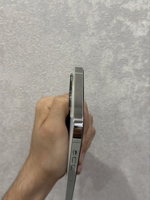 Продается iphone 13 pro max