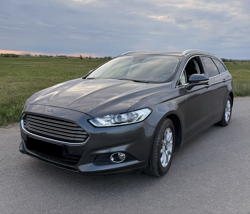 Ford Mondeo Mk5 - 93.000 km - 2017 - 1.5 benzina 160cp - 1 Proprietar