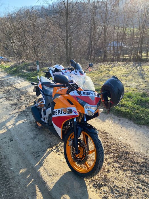Vand honda cbr 125 cc