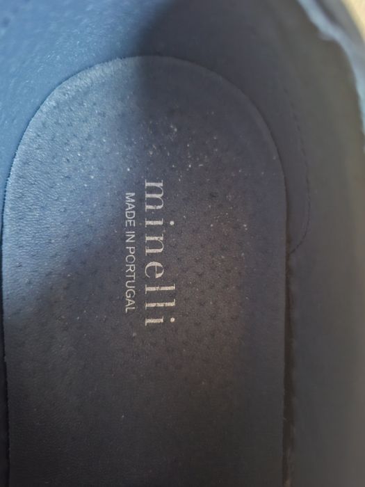 Продавам  обувки мъжки Minelli
