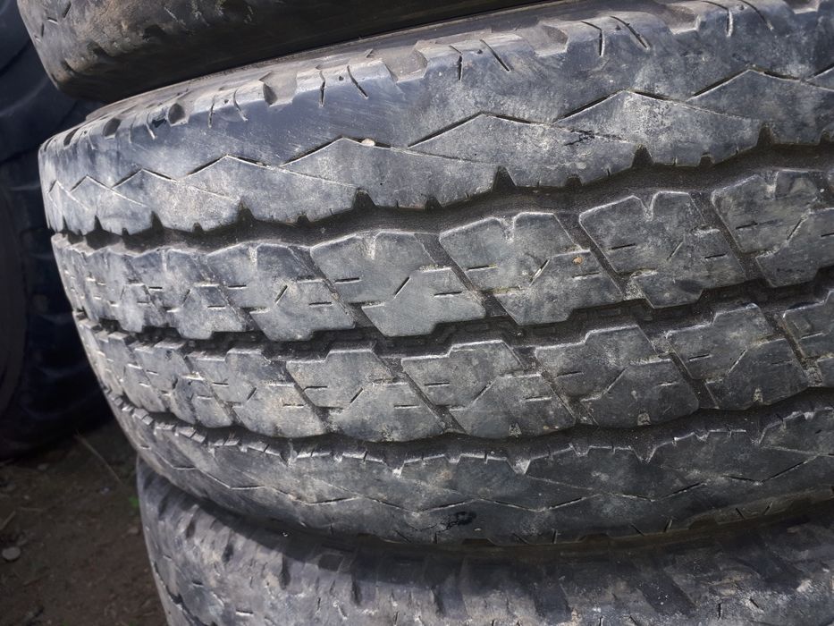 Anvelope  215/70R15 Brigestone