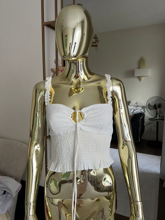 стильные вещи по 2500 тенге