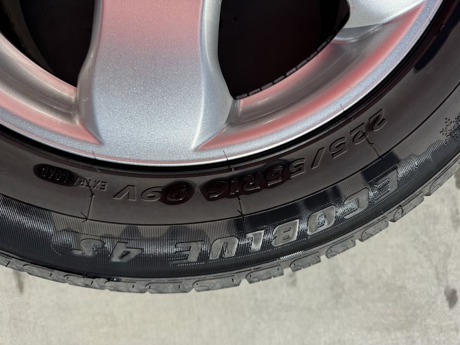 Джанти  с гуми МБ 5х112 225/55/16