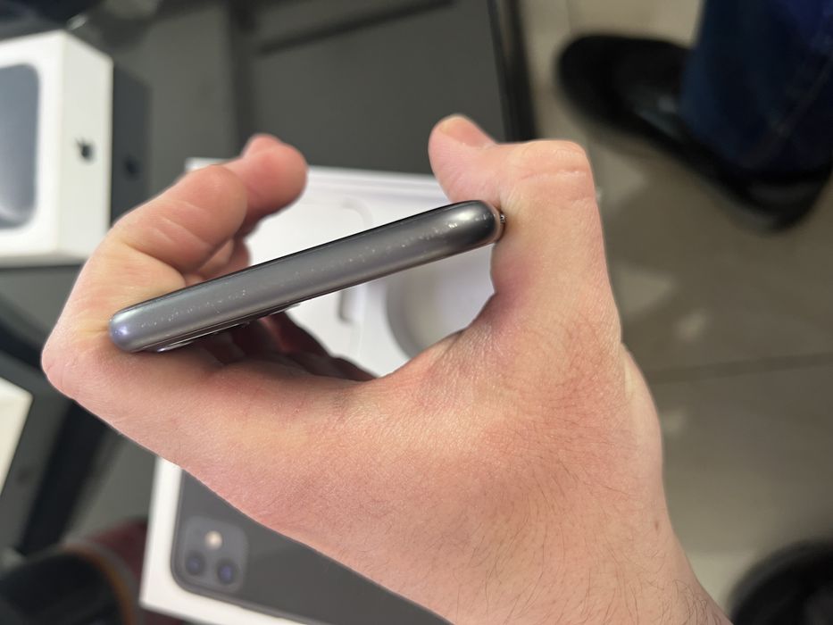 Iphone 11 77% 64GB