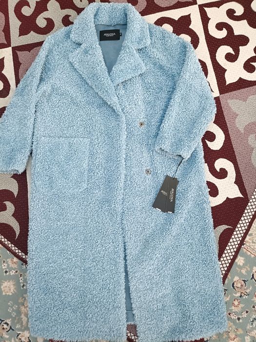 Пальто сатылады киілмеген новый