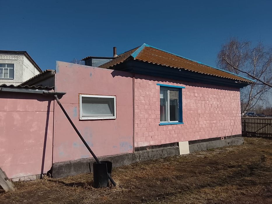 Продам дом в селе Зеренда