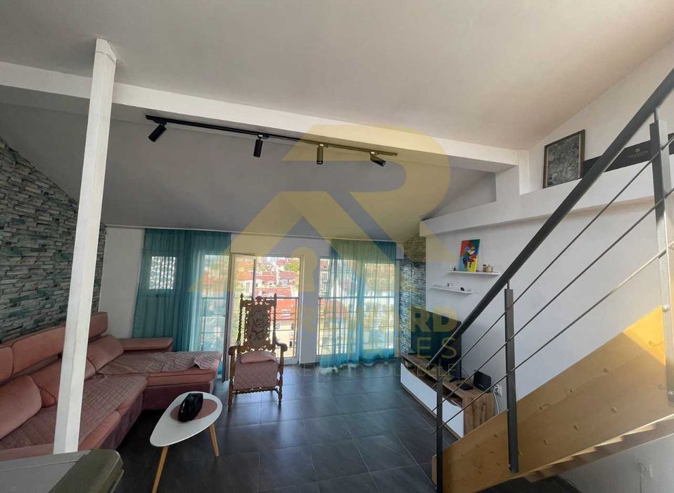 Продава се Тристаен апартамент в София, Център - 80 кв.м за 3238 €/кв.м - Снимка #3