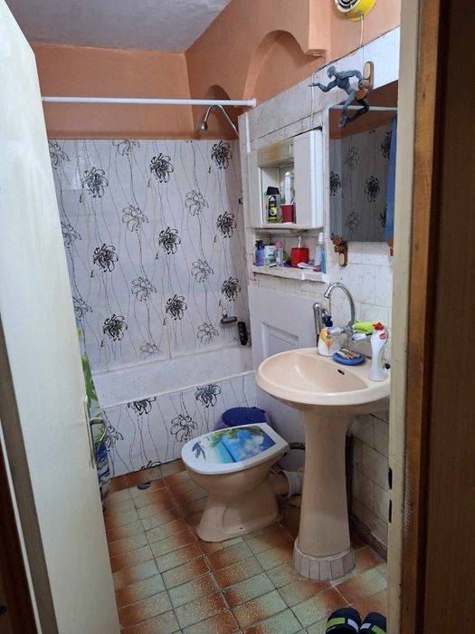 Продава се Двустаен апартамент в Плевен, Сторгозия - 73 кв.м за 1028 €/кв.м - Снимка #10