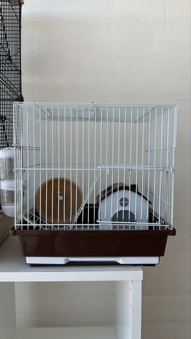 Продам клетку для хомяка +2 шт