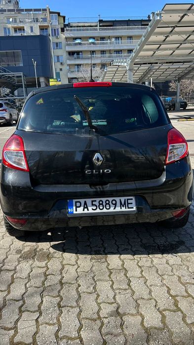 Продавам Reno Clio 2009