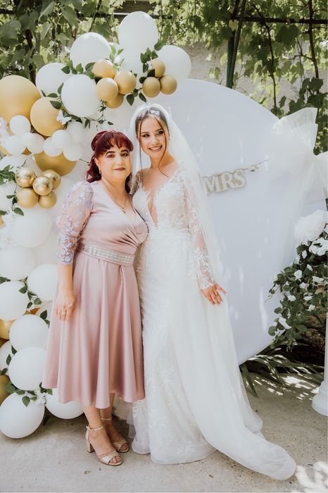 Rochie mireasa sirena cu trena detasabila